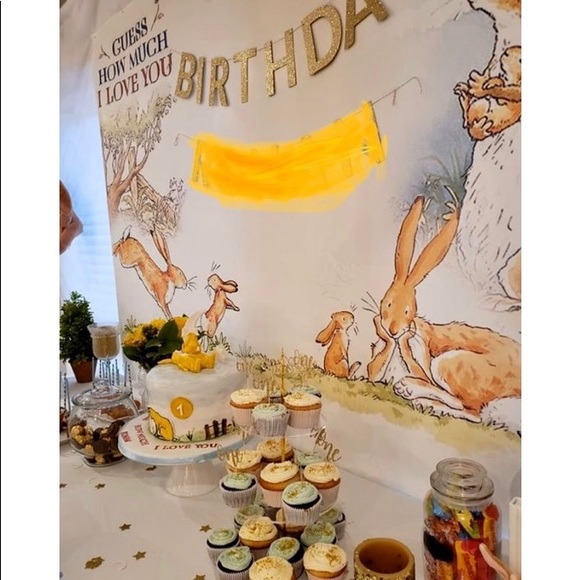 Guess How Much I Love You Party bags& cupcake cups - Picture 7 of 7